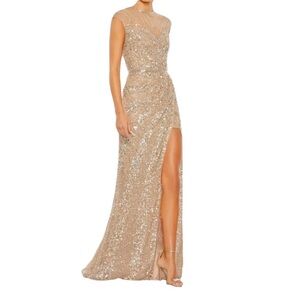 NWT Mac Duggal Illusion Neck Sequin Gown in Nude Size 16